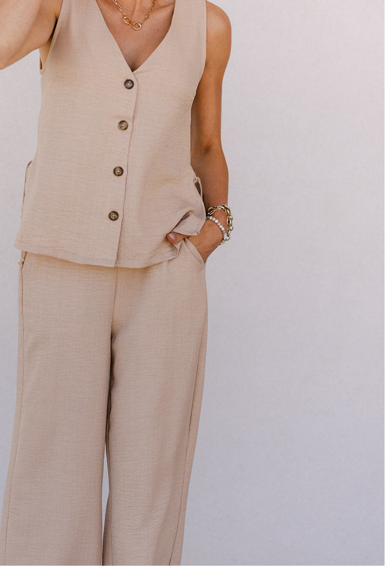The Rio Linen Set in Tan
