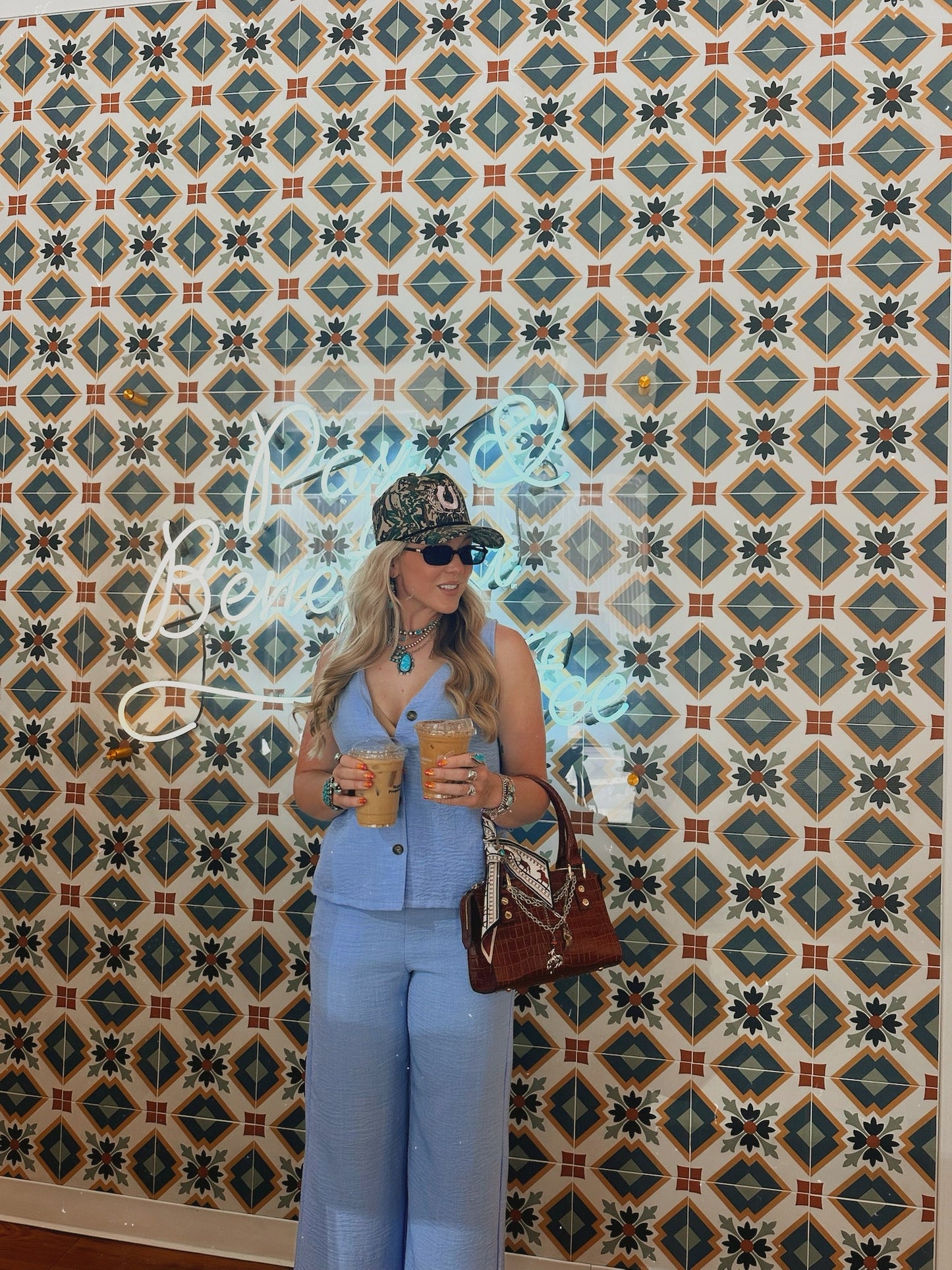 The Rio Linen Set in Blue