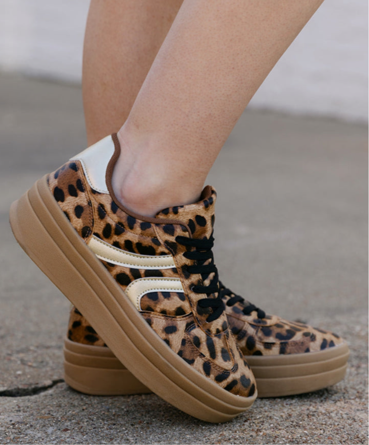 SALE The Oaklynn Platform Sneakers in Leopard