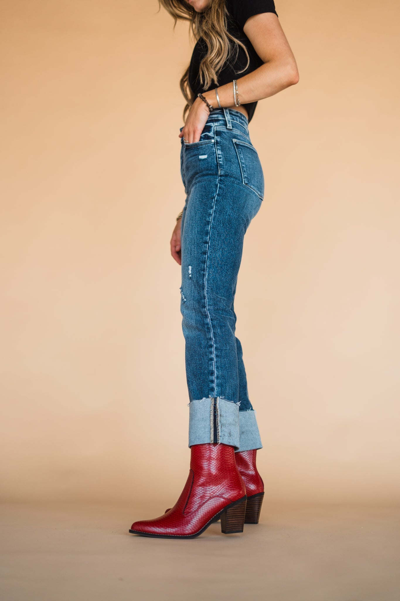 The Emelin Straight Leg Jean